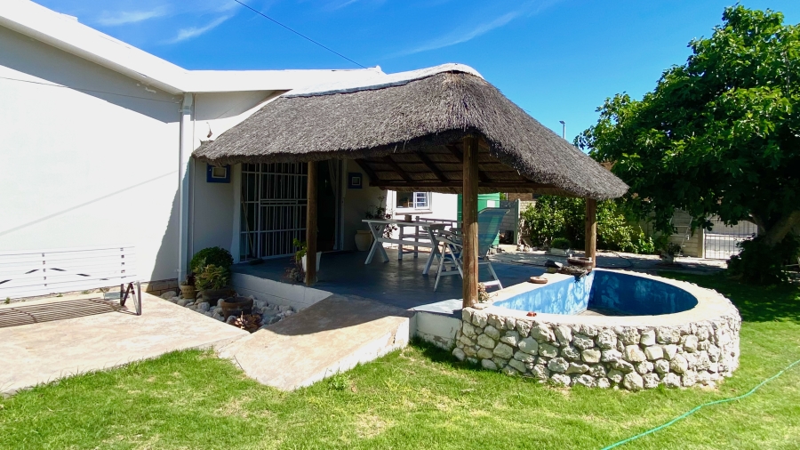 3 Bedroom Property for Sale in Dwarskersbos Western Cape